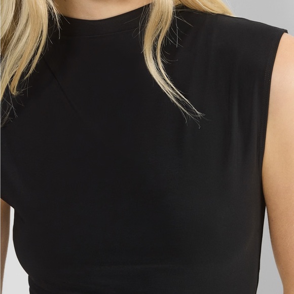 Aritzia Wilfred Smooth Matter™ Botanist Tank - Black - Picture 4 of 7